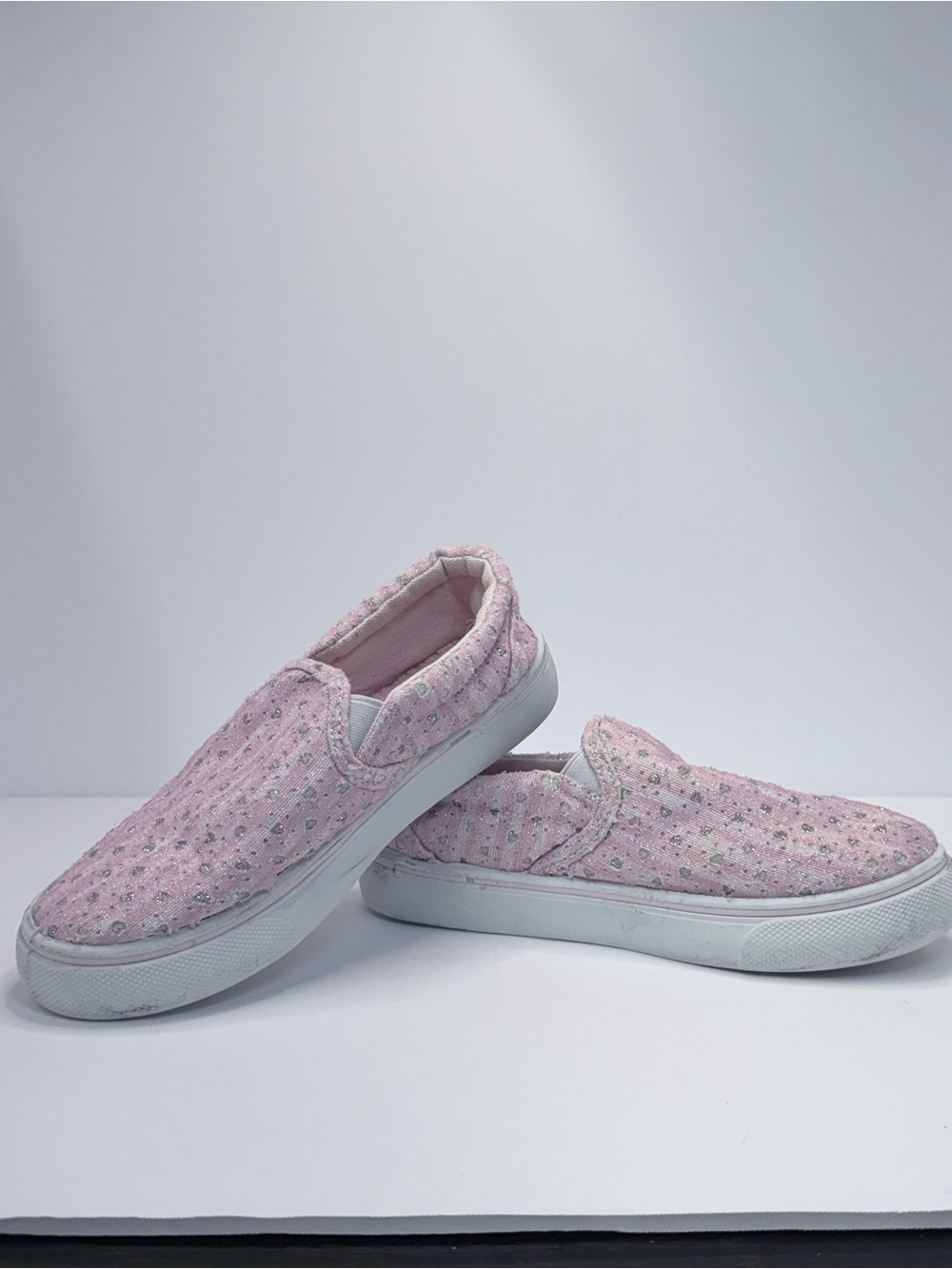 Source Unknown Kids Slip-On Sneakers in Light Pink with Silver Sparkle